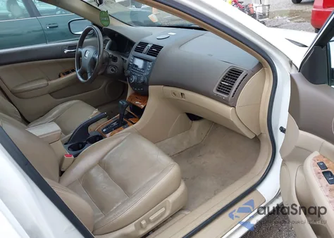 2005 Honda Accord 3.0 Ex из США, поврежденный, VIN 1HGCM66565A024667